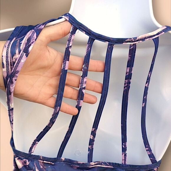 Calia Carrie Underwood Purple Floral Strappy Back Workout Tank Top Womens XL EUC - Picture 2 of 9